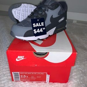 Brand New - Nike Air Max 90 SE LTR - Size 2.5Y